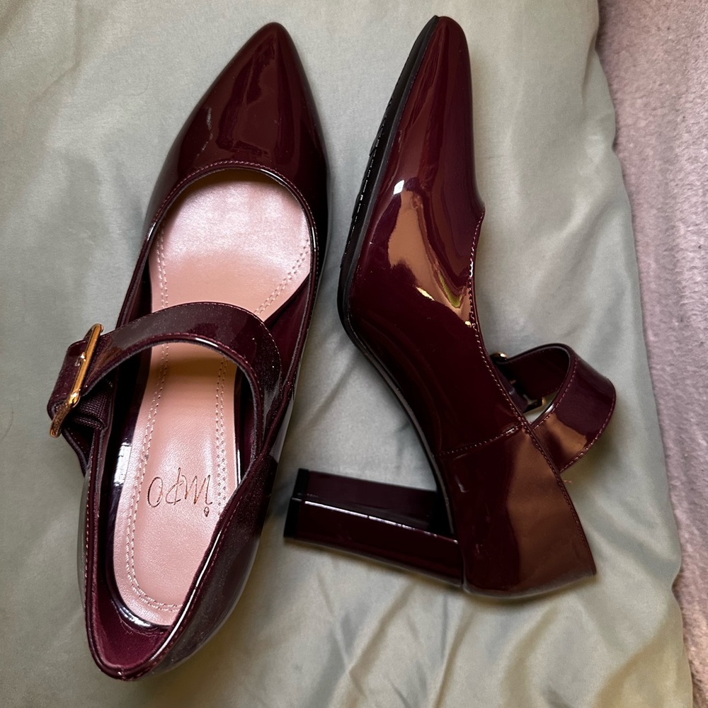 Vintage Burgundy Leather Heels